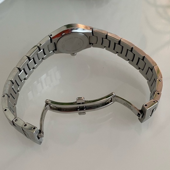 Tissot SS Ladies Watch - Picture 7 of 9